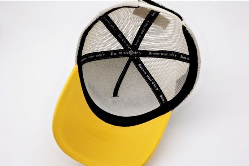 Mr Lambo Classic Logo Offwhite with yellow brim trucker hat